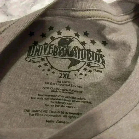 NWT Men’s Universal Studios Homer “Conserve Water” Gray Tshirt Size 2xl - Picture 2 of 3